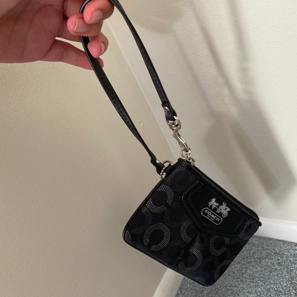 Coach Wristlet- Used Once! - Picture 4 of 4